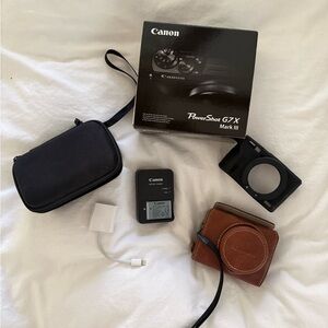 Canon PowerShot G7 X Mark III with Black and Brown Accessories